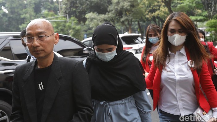 Marlina Octoria, istri siri ayah Taqy Malik