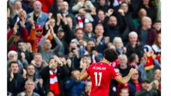 Akun Twitter Liverpool menyebut Mo Salah benar-benar luar biasa permainan sepakbolanya. Foto: Twitter