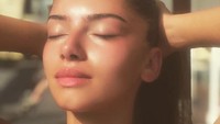 Mimi Keene lahir 5 Agustus 1998 dan pernah mengenyam pendidikan di Italia Conti Academy of Theatre Arts. (Foto: dok. Instagram @mimikeene3) 