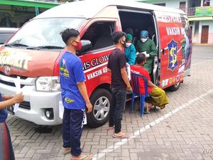 Upaya Surabaya Percepat Herd Immunity Lewat Mobil Vaksin Keliling