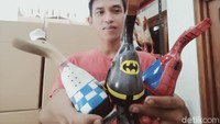 Ya sebulan ini mulai lebih ramai. Untuk harga antara Rp 20.000 sampai Rp 80.000 per biji. Untuk bentuk sekarang bervariasi, tidak hanya bebek tapi ada bebek mabuk, babi, burung dan lainnya, kata Septian pada detikcom.