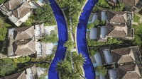 Mandalika menjadi tuan rumah ajang balap prestisius tersebut. Hal tersebut menegaskan wisata Lombok merupakan perpaduan antara “sport tourism” dengan “ecotourism” yakni eksotisme alam Lombok Tengah bagian selatan.