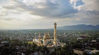 Masjid dianggap sebagai kekuatan religi dan representasi budaya, sehingga sangat mudah menemukannya dengan radius berdekatan yang hingga 2021 jumlahnya mencapai 3.767 unit.