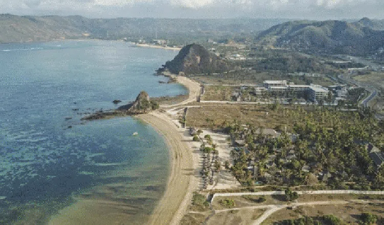 Pesona Wisata Lombok dari Ketinggian