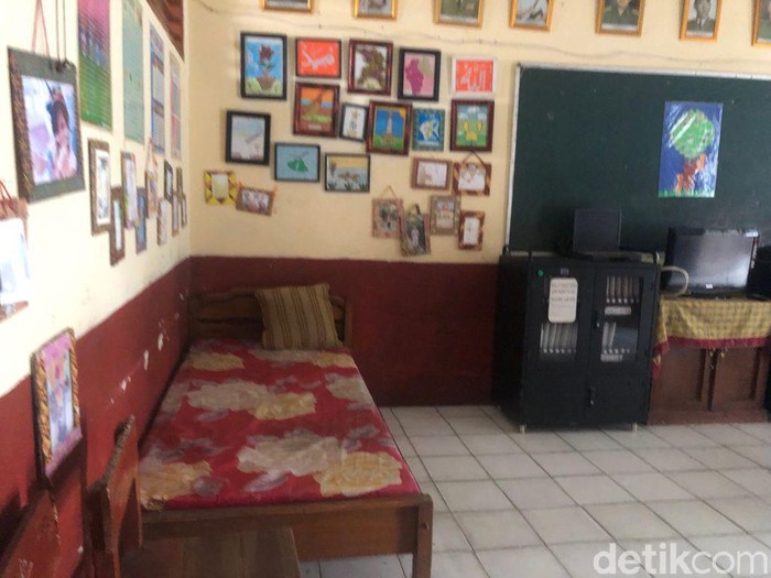 Ruang Isolasi di SDN Meruyung, Depok, Jawa Barat