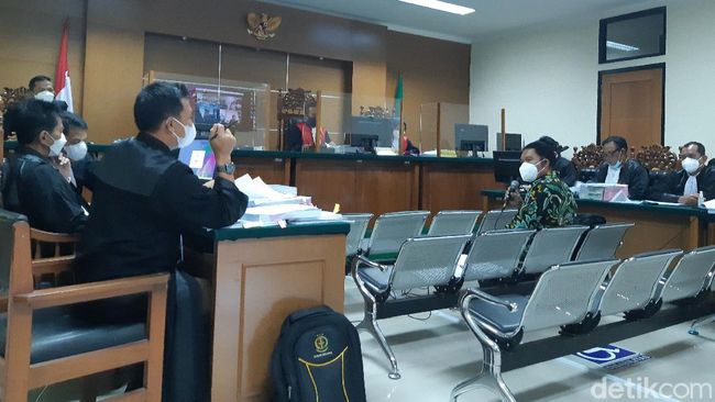 Sidang korupsi hibah ponpes Banten