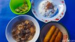 Sarapan Soto Daging Racikan Mang Bonin yang Hidden Gem di Bogor