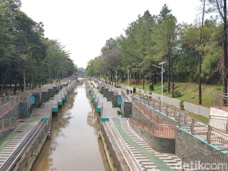 Saingan Cheonggyecheon Korea Selatan Ada di Tangsel