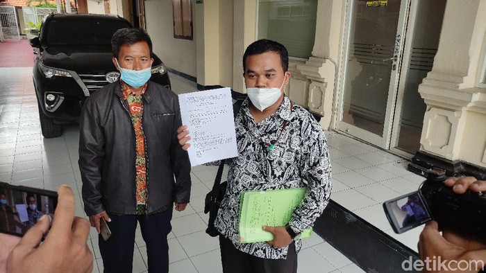 wakil bupati sidoarjo digugat perdata utang piutang