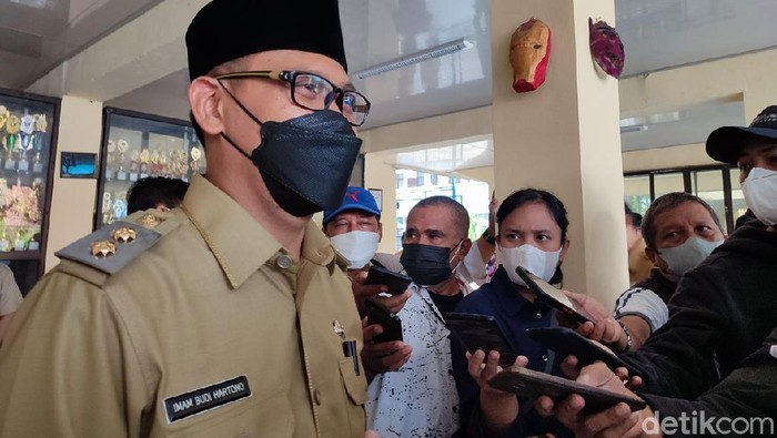 Wakil Wali Kota Depok Imam Budi Hartono.