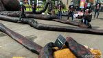 Ada Aksi Monster Gurita Raksasa di Gedung DPR