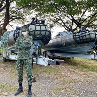 Di balik penampilannya yang feminin, siapa sangka bahwa Beatrice bekerja di bidang militer. Inilah potretnya berseragam militer. Foto: dok. Instagram/@beatriceluigigmz