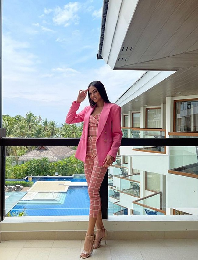 Pada pandangan pertama, Beatrice memiliki segalanya: cantik, tinggi, karismatik, dan senyum menawan. Beatrice tentu cocok memegang gelar Ratu Sejagad itu. Namun pengakuannya yang seorang biseksual tersebut jadi kontroversi. Foto: dok. Instagram/@beatriceluigigmz