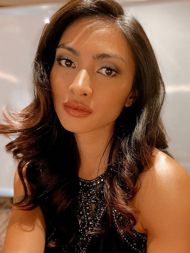 Beatrice juga secara terbuka bahwa saat ini dia menjalin hubungan dengan seorang bernama Kate Jagdon, yang adalah seorang DJ. Hubungannya dengan Kate telah berjalan selama tujuh tahun. Foto: dok. Instagram/@beatriceluigigmz