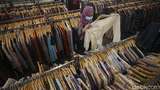 Fenomena Thrifting, Belanja Irit Kurangi Limbah Tekstil