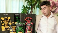 Seiring dengan meningkatnya popularitas, banyak juga isu-isu hoax yang beredar melibatkan nama Roy Kiyoshi. Baru-baru ini bahkan namanya sempat viral karena dikabarkan meninggal dunia. Foto: Instagram/roykiyoshi
