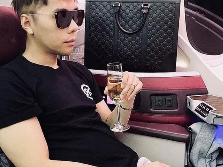 Gaya Mewah Roy Kiyoshi yang Hobi Kulineran dan Senang Berbagi