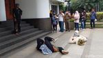Hanoman Geruduk Kantor Wali Kota Bandung, Ngapain?
