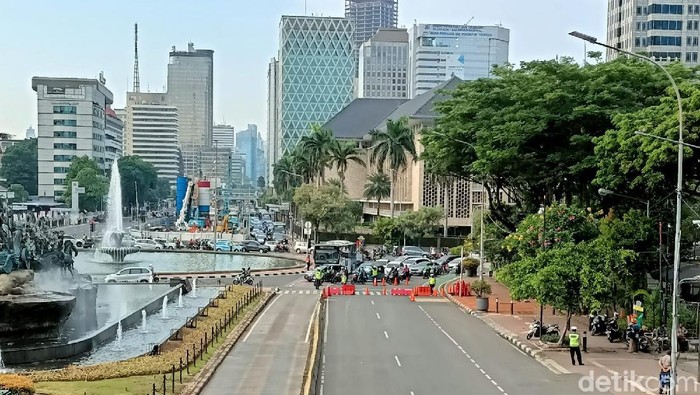 Jalan menuju Istana negera ditutup, Selasa (5/10)