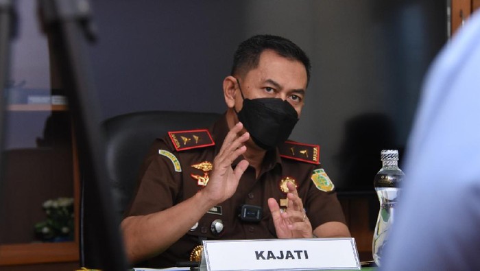 Kepala Kejati Jabar Asep N Mulyana