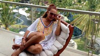 Pemain sinetron Si Manis Jembatan Ancol itu membagikan rahasianya agar tetap terlihat seksi. Foto: dok instagram qq_fatmala