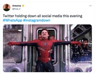 Meme Instagram WA down