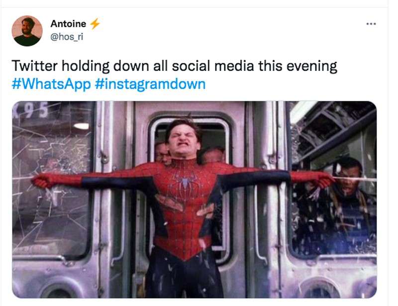 Meme Instagram WA down