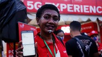 Telkomsel menjadi provider yang pertama menghadirkan jaringan 5G di Bumi Cenderawasih. Pengin tahu seperti apa pengalamannya?