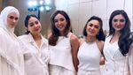 Potret Yuni Shara Elus-elus Perut Nagita Slavina