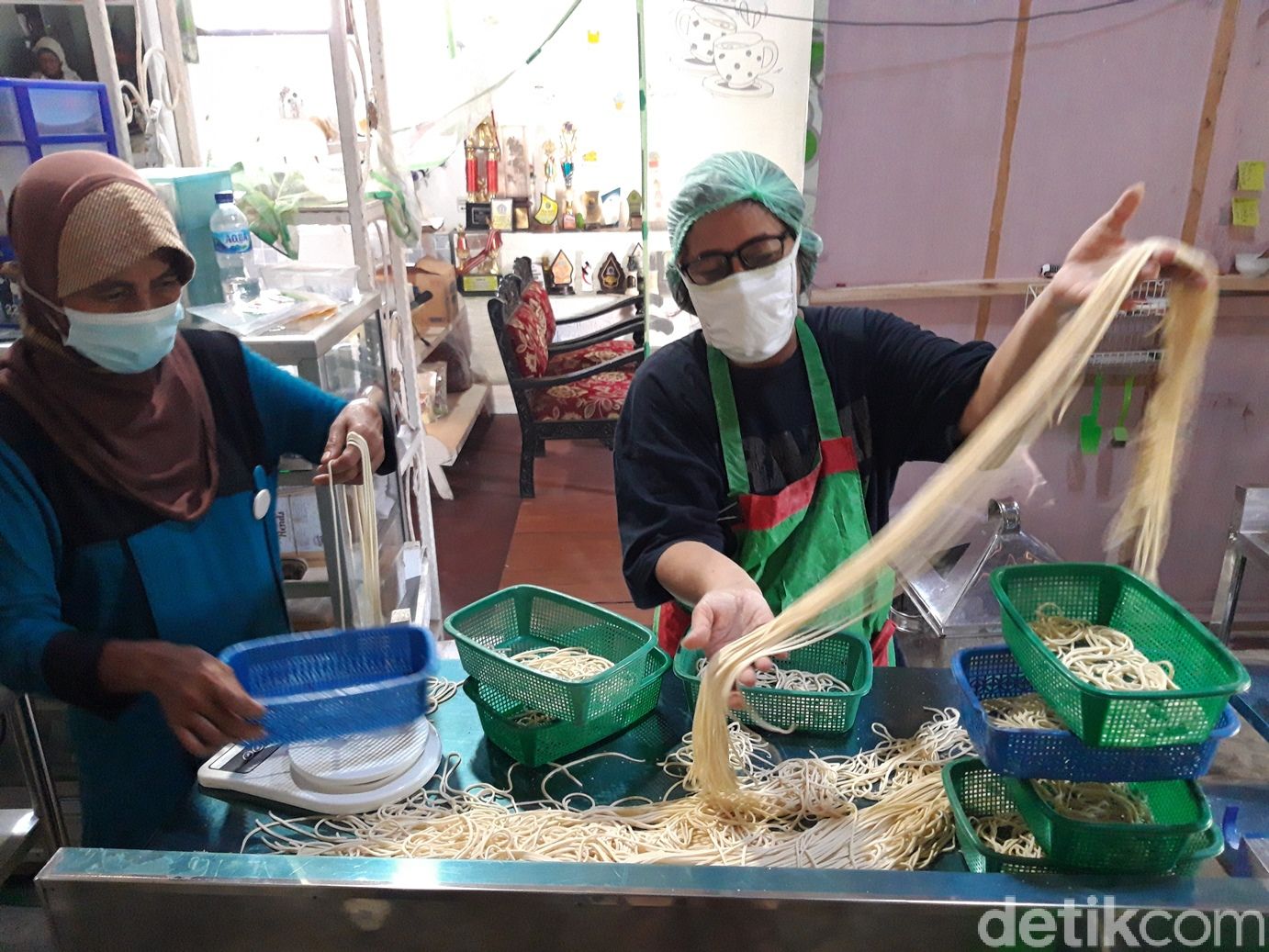 Setelah Riset Setahun Wanita Ini Sukses Bikin Mie Mocaf dari Singkong