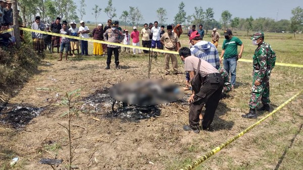 Terduga Maling Motor Tewas Dibakar Massa di Bangkalan
