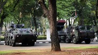 Kepala Sekretariat Presiden Heru Budi Hartono mengatakan pameran alutsista tersebut digelar agar masyarakat mengetahui alutsista yang dimiliki TNI.
