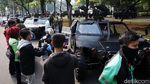Warga Antusias Menjajal Kendaraan Tempur TNI