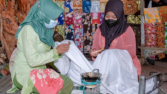 Bantuan insentif pemerintah untuk sektor parekraf bagian reguler dibatalkan untuk penanganan covid.