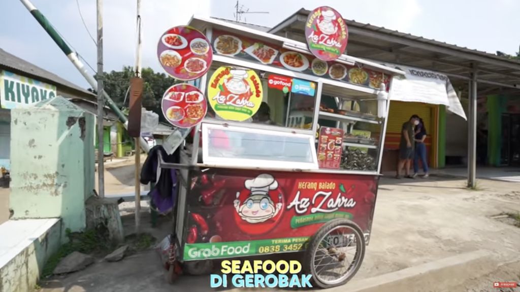 Bawa Duit Rp 15 Ribu, Bisa Jajan Seafood Enak dan Komplet di Sini!