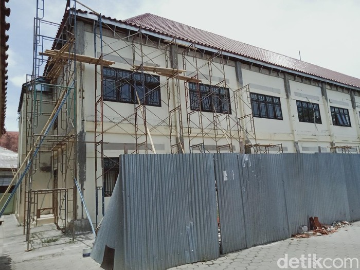 Gedung Dinas Dukcapil Klaten yang rusak dan belum bisa dipakai, Rabu (6/10/2021).