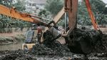 Masuki Musim Penghujan, Lumpur Sungai Digerebek