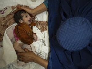 Kisah Bayi Afghanistan Dijual Demi Sesuap Nasi, Myanmar Boikot KTT ASEAN
