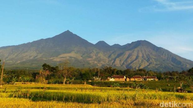 Gunung Arjuno-Welirang Gunung Arjuno-Welirang