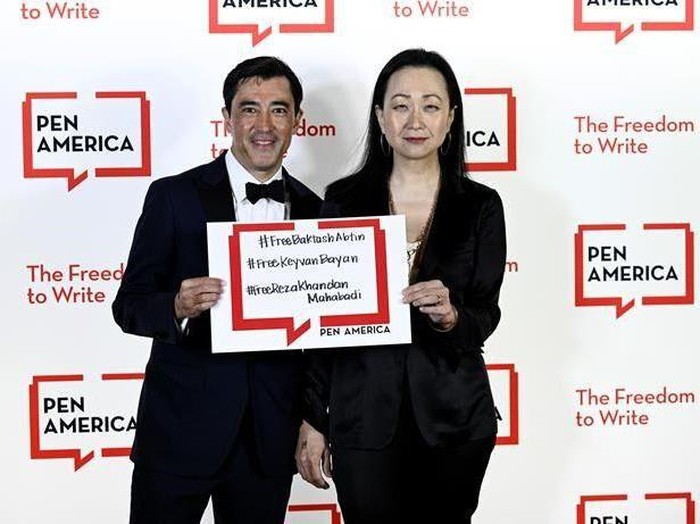 PEN America Berikan Penghargaan kepada 3 Penulis Iran
