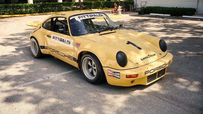 Porsche Carrera 911 bekas milik Pablo Escobar dilelang