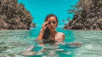 Berbagai momen liburan juga kerap dipamerkan oleh artis yang dikenal sejak era 2000an tersebut. Foto: dok instagram allaboutfelisha