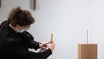 Jelajahi Karya Seni Instalasi Buatan Seniman India Shilpa Gupta