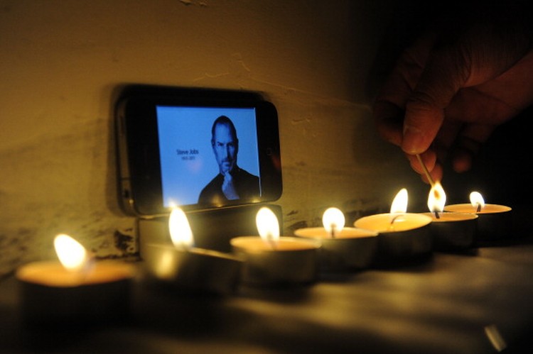 Steve Jobs Meninggal dunia