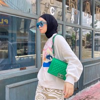 Selain itu Tantri Namirah juga mengaku bahwa dirinya selalu berdandan walaupun hanya di rumah saja. Pasalnya Tantri merasa dengan berdandan, moodnya bisa lebih meningkat. Foto: dok. Instagram/@tantrinamirah