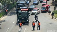 Diketahui, Operasi Lintas Jaya 2021 itu digelar Dinas Perhubungan dan Transportasi (Dishubtrans) DKI Jakarta bersama TNI dan Polri.