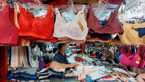 Viral Fatwa Haram Soal Bra, Penjualan BH di Bandung Masih Normal