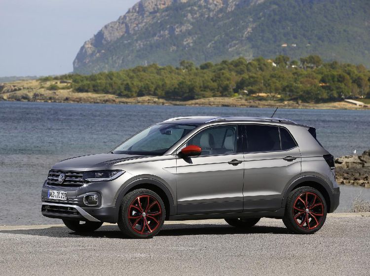 Potret SUV Kecil Volkswagen T-Cross buat Tantang Raize-Rocky Cs di Indonesia
