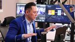 Penampakan Workstation Mewah AHY Berhias Action Figure