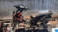 Sebanyak 6 orang ditangkap telah ditetapkan sebagai tersangka. Keenam orang tersebut ialah Hendra, Endang Maryadi, Irwasnyah, Fangki Suwito, Nasrulloh dan Mas Riyan Adi Saputra.